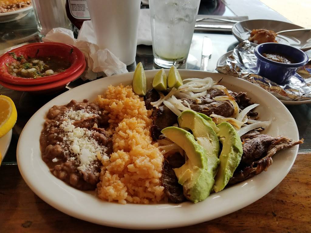 El Pueblo Restaurant | restaurant | 24400 Walnut St, Santa Clarita, CA 91321, USA | 6616780483 OR +1 661-678-0483