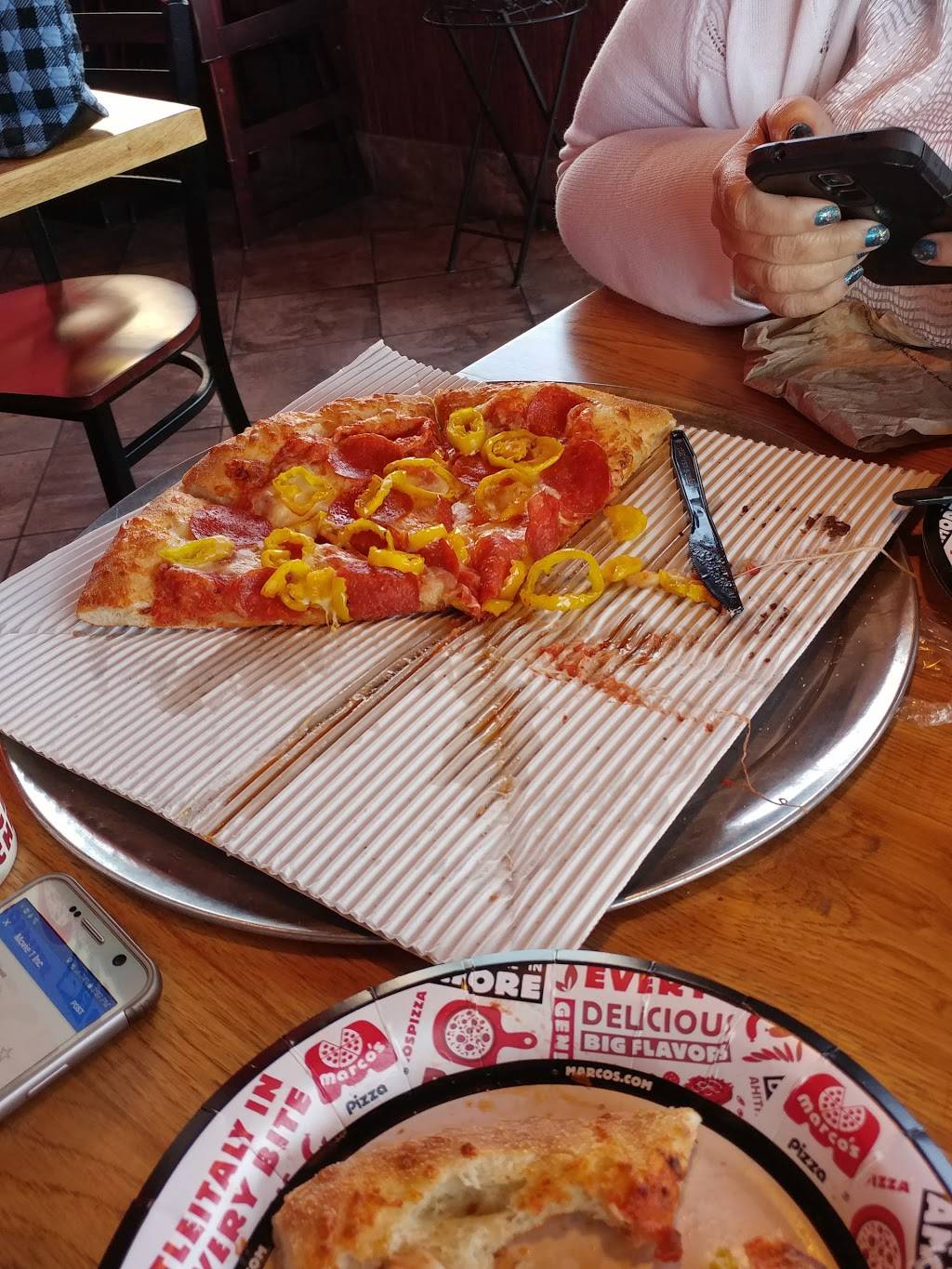 Marcos Pizza | meal delivery | 7121 Maynardville Pike, Knoxville, TN 37918, USA | 8653774403 OR +1 865-377-4403