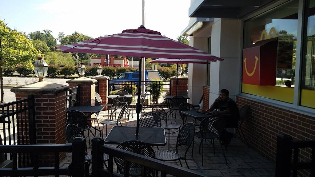 McDonalds | cafe | 6385 Crain Hwy, La Plata, MD 20646, USA | 3019343600 OR +1 301-934-3600