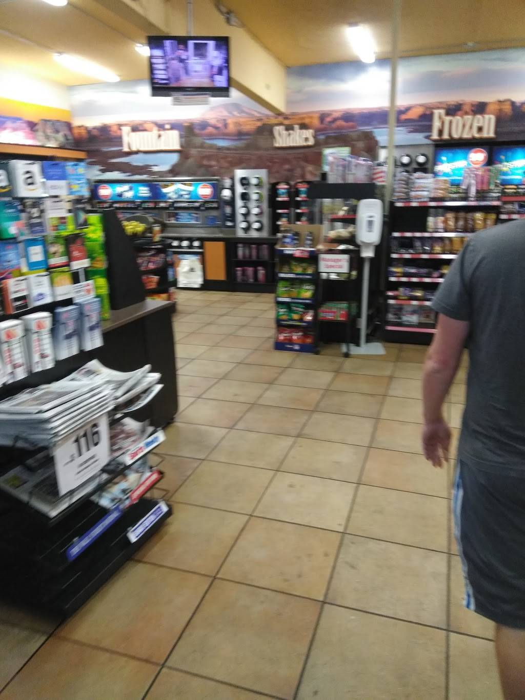 Circle K | meal takeaway | 9418 N 7th St, Phoenix, AZ 85020, USA | 6029432159 OR +1 602-943-2159