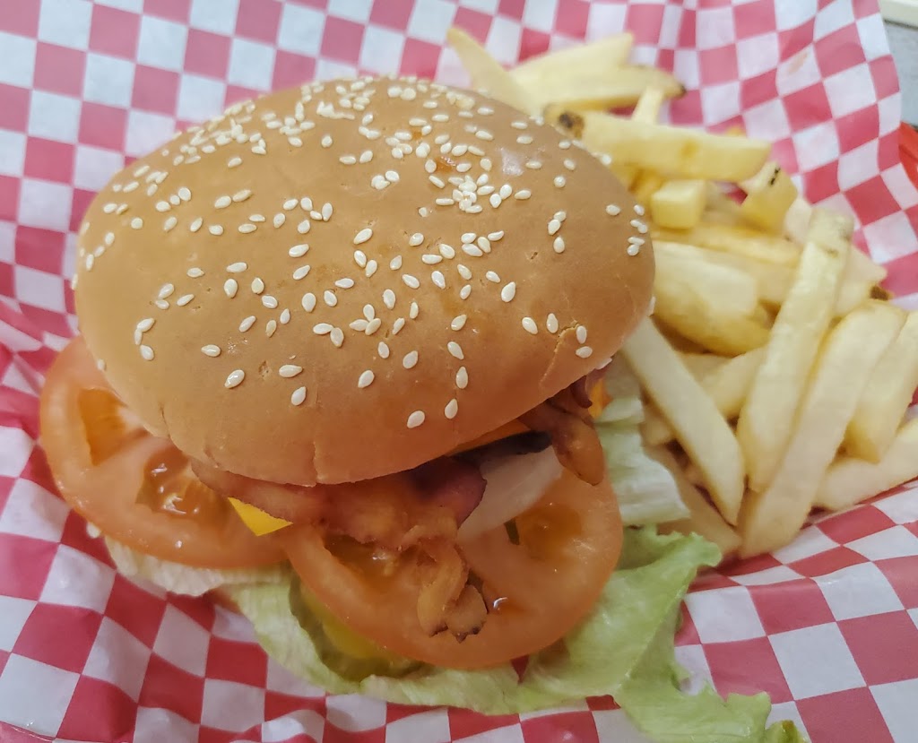 Deli Mayfair | meal takeaway | 4100 W Fairfield Dr, Pensacola, FL 32505, USA | 8504579323 OR +1 850-457-9323