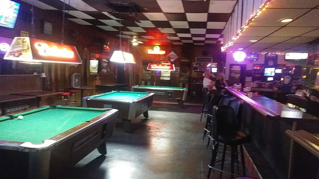 Hy Roy Lounge | restaurant | 5050 Heil Ave, Huntington Beach, CA 92649, USA | 7148469750 OR +1 714-846-9750