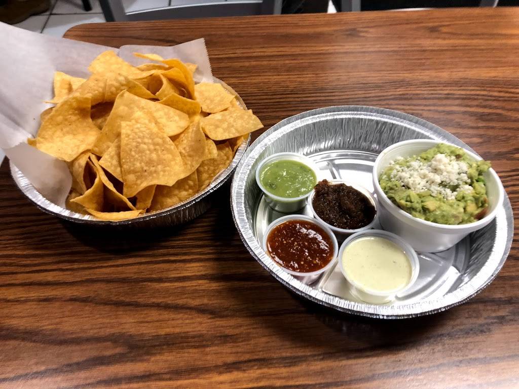 Chungas | restaurant | 180 S 900 W, Salt Lake City, UT 84104, USA | 8019531840 OR +1 801-953-1840