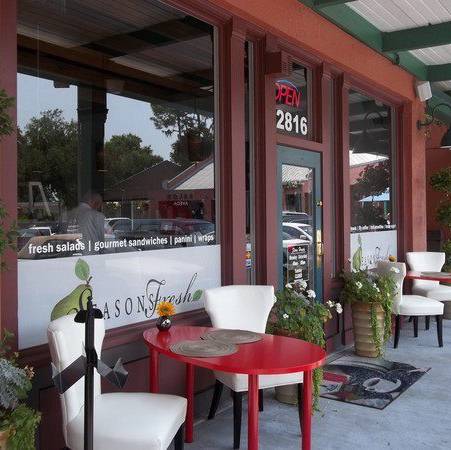 Seasons Fresh Cafe | cafe | 2816 E Bearss Ave, Tampa, FL 33613, USA | 8138664444 OR +1 813-866-4444