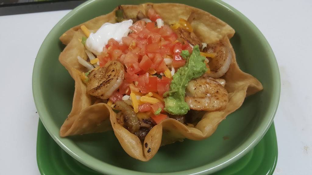 Salinas 2 Mexican Restaurant | restaurant | 4601 Gravois Ave, St. Louis, MO 63116, USA | 3146968877 OR +1 314-696-8877