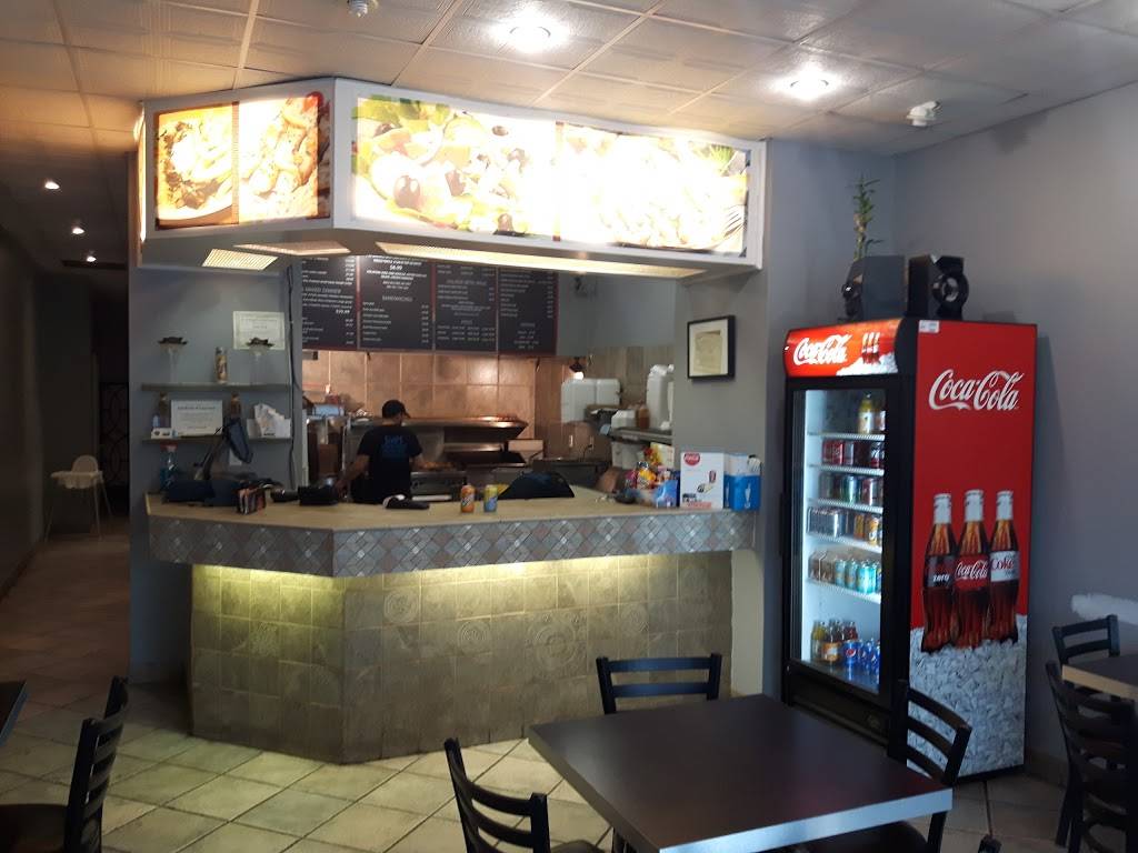 Sakis Mediterranean & Greek Restaurant | restaurant | 645 Plains Rd E, Burlington, ON L7T 4J5, Canada | 9056322925 OR +1 905-632-2925