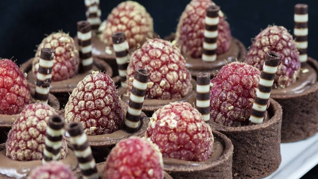 Sinners & Saints Desserts | bakery | 2547 Lincoln Blvd, Venice, CA 90291, USA | 4242898122 OR +1 424-289-8122