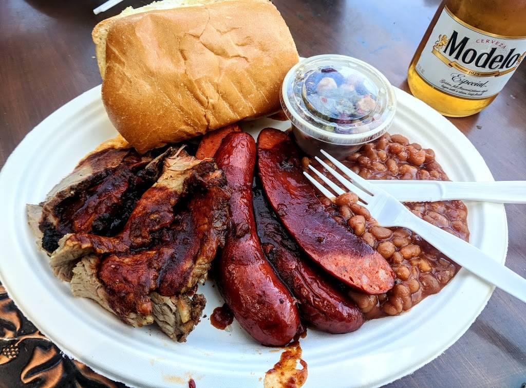 Busters Original Southern BBQ | meal takeaway | 1207 Foothill Blvd, Calistoga, CA 94515, USA | 7079425605 OR +1 707-942-5605