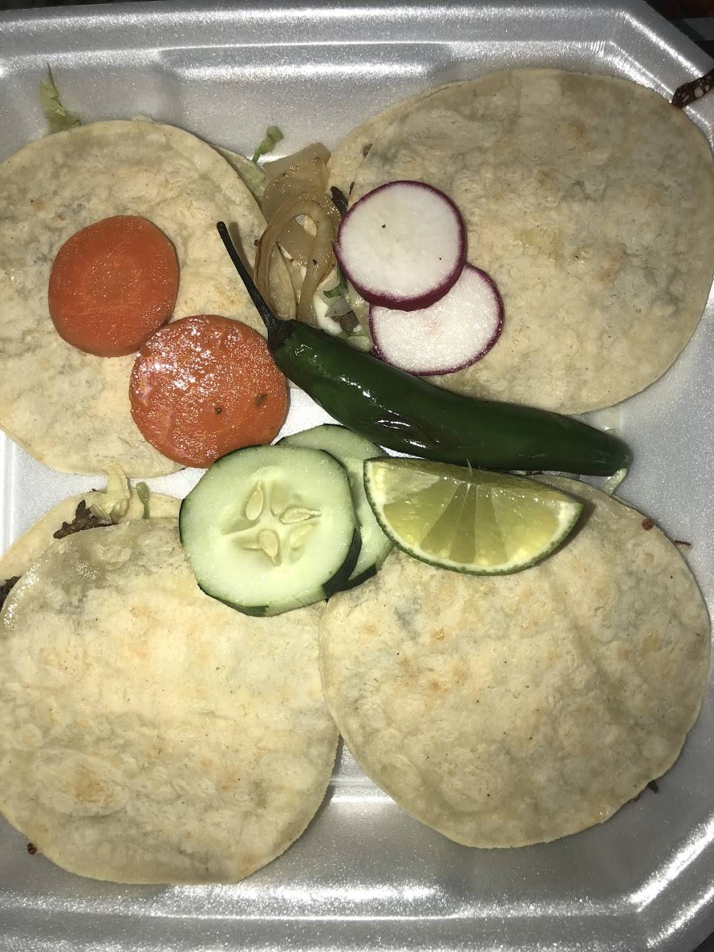 Taqueria Agaveros | restaurant | 2374 Old Fort Pkwy, Murfreesboro, TN 37129, USA | 6155863134 OR +1 615-586-3134