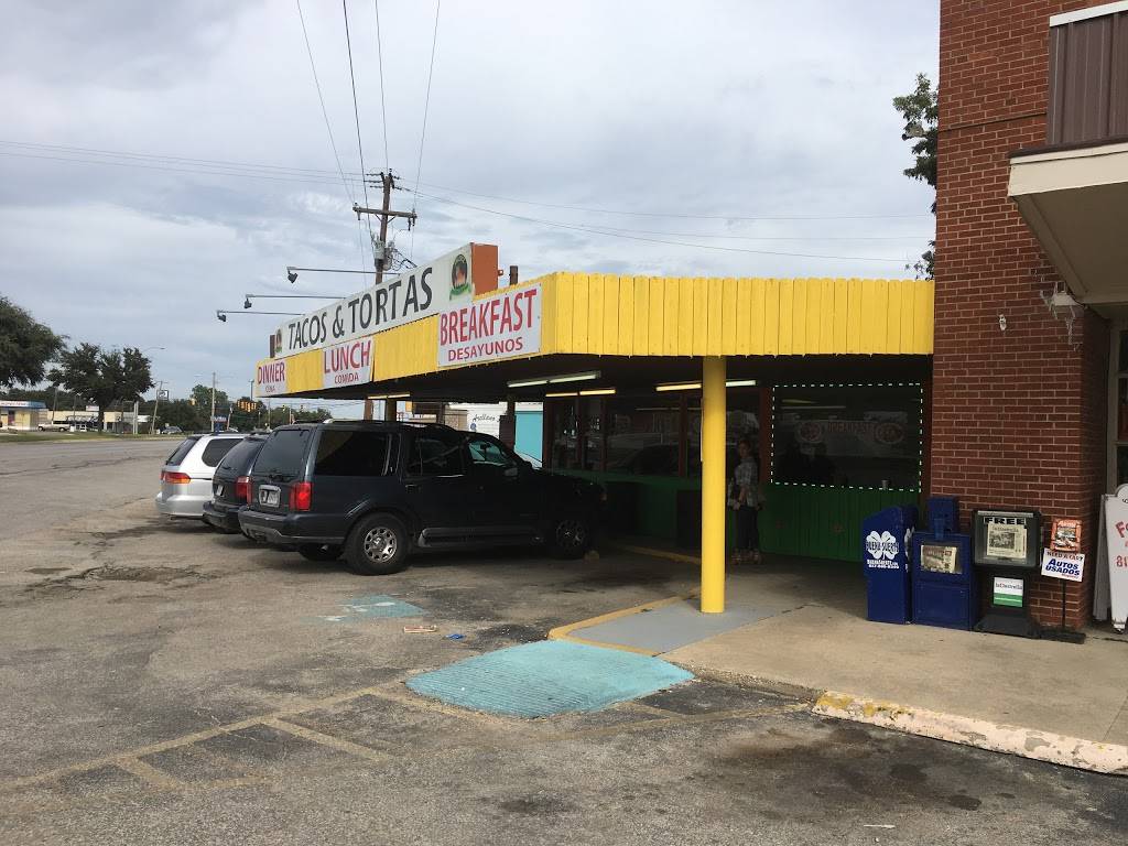 Tacos Y Tortas Valdez | restaurant | 5155 River Oaks Blvd, River Oaks, TX 76114, USA | 8177408090 OR +1 817-740-8090