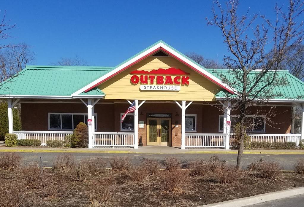 Outback Steakhouse | restaurant | 325 Main St, Holbrook, NY 11741, USA | 6315850404 OR +1 631-585-0404