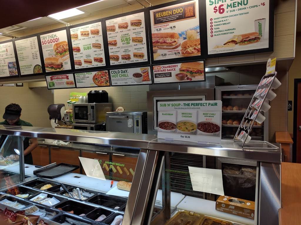 Subway Restaurants | restaurant | 2087 Barrington Rd, Hoffman Estates, IL 60169, USA | 8478841555 OR +1 847-884-1555