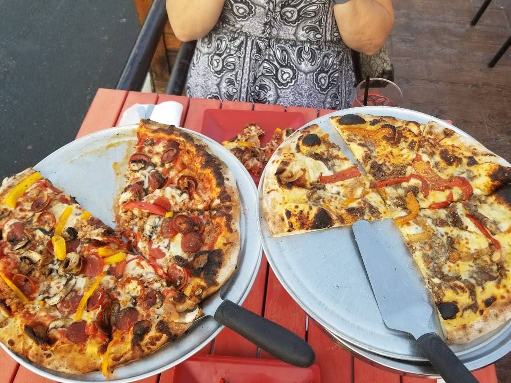 Ferrari Pizza Bar | restaurant | 3240 Chili Ave B-18, Rochester, NY 14624, USA | 5858897081 OR +1 585-889-7081