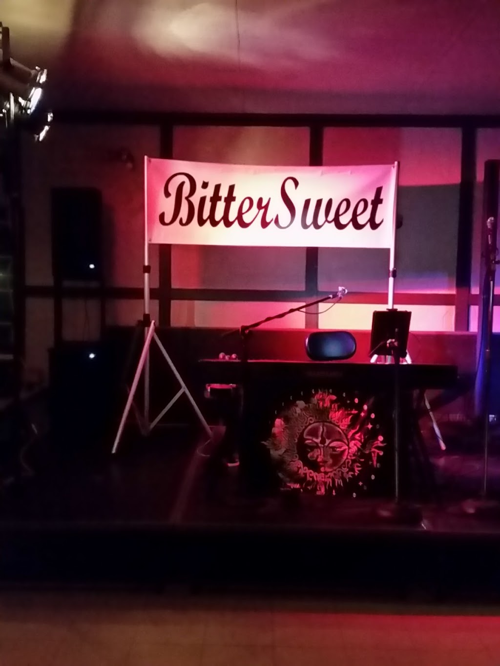 Fish Tales Tavern | restaurant | 14 Alder Rd, Babbitt, MN 55706, USA | 2188272302 OR +1 218-827-2302