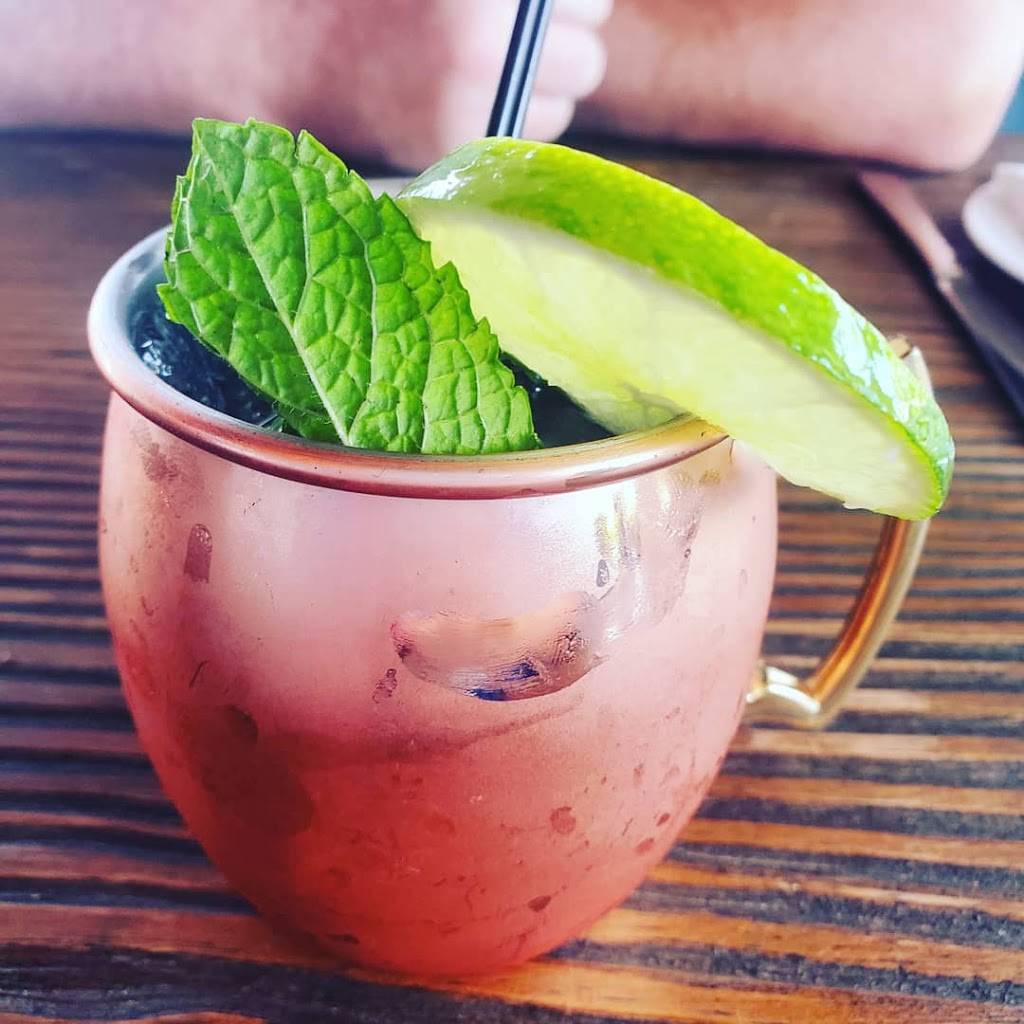 Moon Thai & Japanese | restaurant | 11071 Southern Blvd #100, Royal Palm Beach, FL 33411, USA | 5614083011 OR +1 561-408-3011