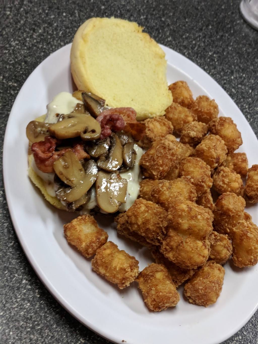 Midway Diner | restaurant | 3340 US-231, Shelbyville, TN 37160, USA | 9314372330 OR +1 931-437-2330