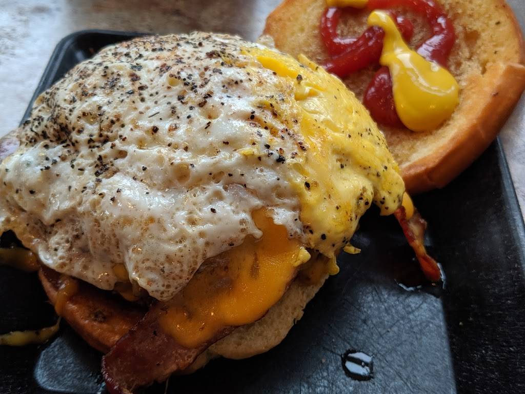 Ball Ground Burger Bus | restaurant | 288 Gilmer Ferry Rd, Ball Ground, GA 30107, USA | 6784542422 OR +1 678-454-2422