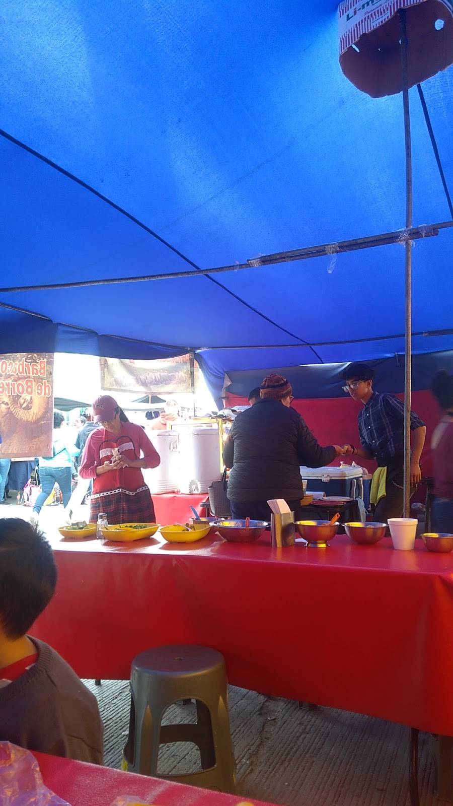 Barbacoa Capulhuac | restaurant | Carr. Libre Tijuana-Rosarito 120, Lucio Blanco, 22706 Rosarito, B.C., Mexico | 016644379176 OR +52 664 437 9176