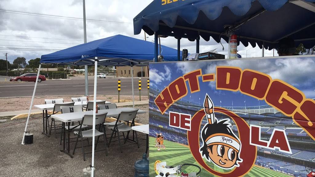 Hotdogs De La O | meal takeaway | 1051 S Craycroft Rd, Tucson, AZ 85711, USA | 5207890401 OR +1 520-789-0401