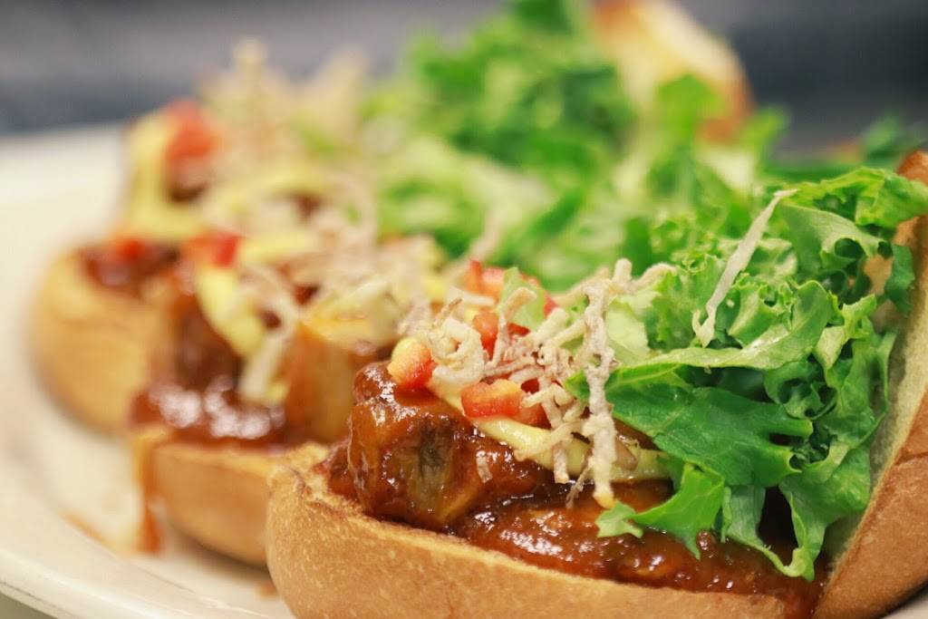 Holy Grail Pub | restaurant | 8240 Preston Rd #150, Plano, TX 75024, USA | 9723776633 OR +1 972-377-6633