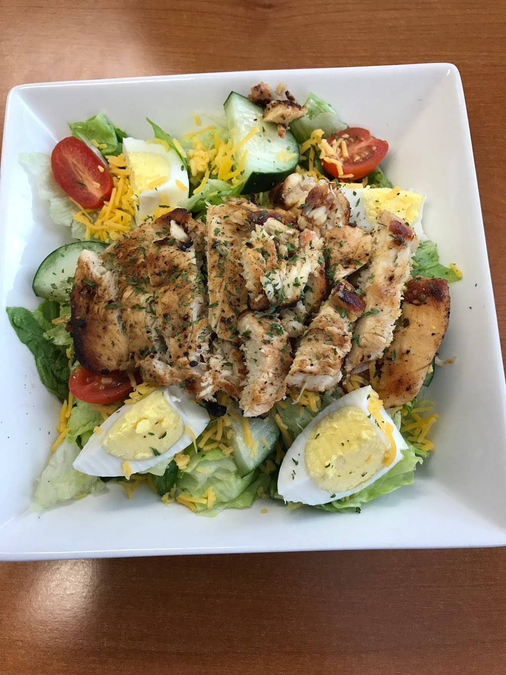 Cork & Canvas On 3rd Llc | restaurant | 322 3rd St NW, Canton, OH 44702, USA | 3304532263 OR +1 330-453-2263