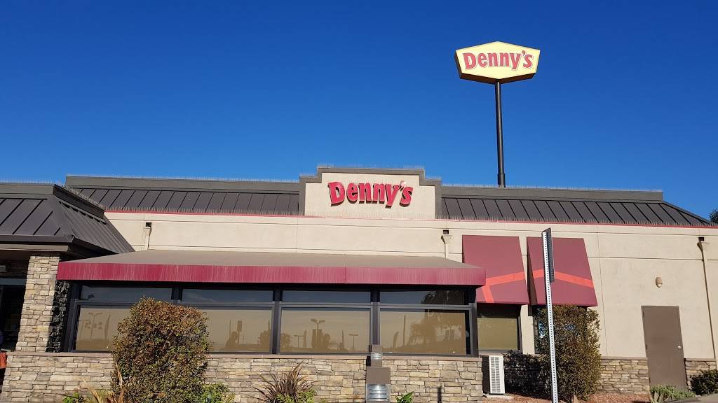 Dennys | restaurant | 570 E 4th St, Perris, CA 92570, USA | 9516571123 OR +1 951-657-1123