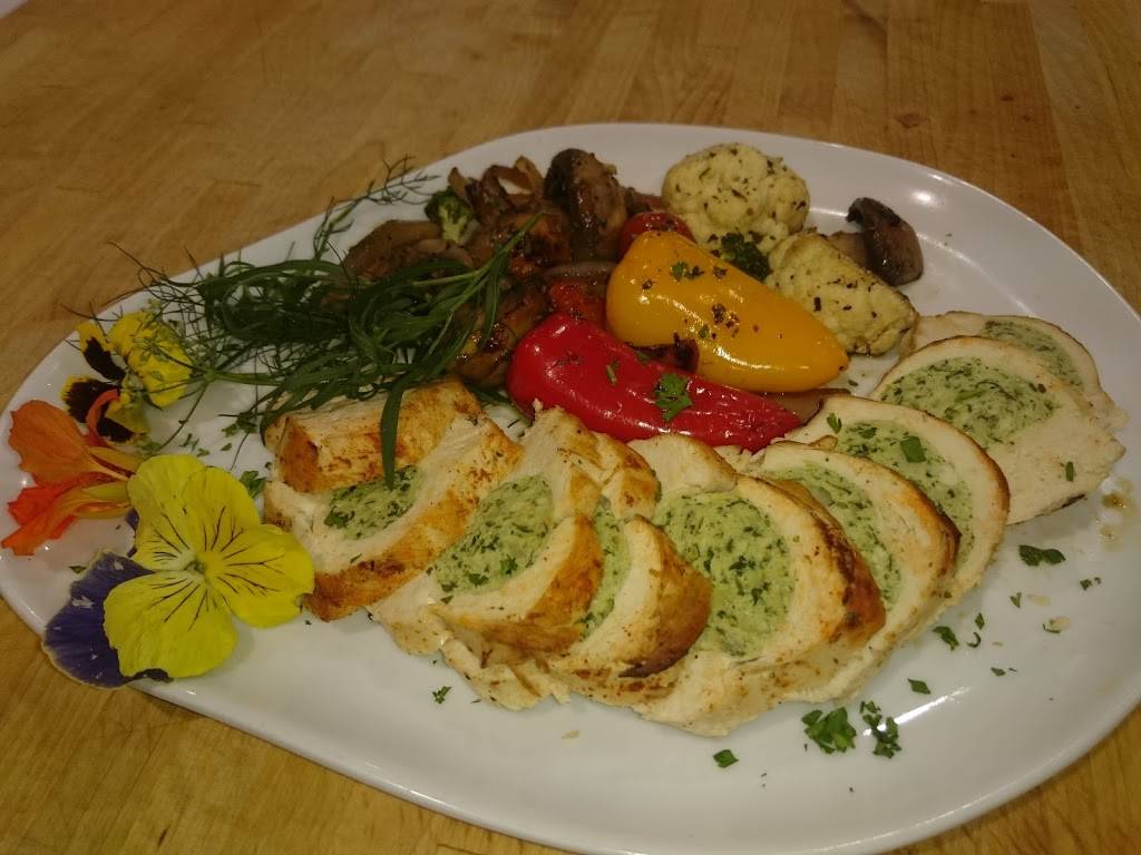 Restaurant Le Parvis Du Vieux | restaurant | 1295 Rue Girouard O, Saint-Hyacinthe, QC J2S 2Z2, Canada | 4507740007 OR +1 450-774-0007