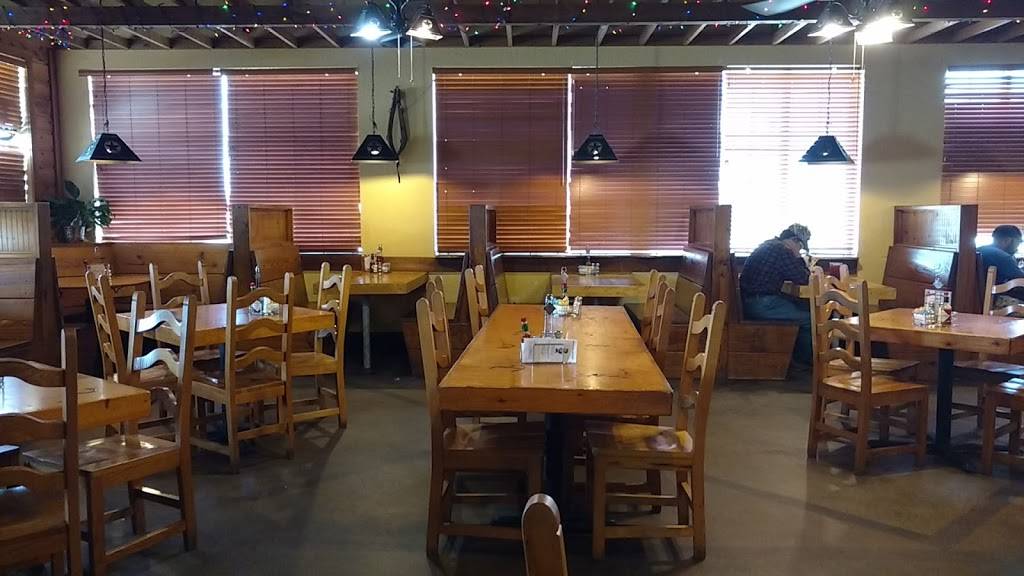 Armadillo Grill | restaurant | 2606 FM174, Bowie, TX 76230, USA | 9408728800 OR +1 940-872-8800