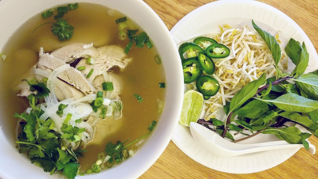 Saigon Market Deli | restaurant | 604 N Pace Blvd, Pensacola, FL 32505, USA | 8509126555 OR +1 850-912-6555