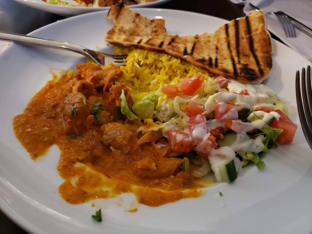 Burger Theory | restaurant | 100 Britannia Rd E, Mississauga, ON L4Z 2G1, Canada | 90589057005010 OR +1 905-890-5700 ext. 5010