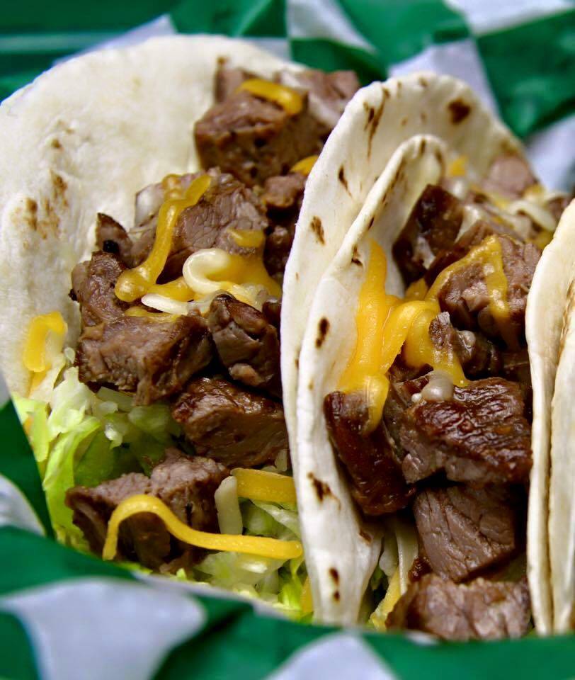 Beef O Bradys | restaurant | 15784 N Dale Mabry Hwy, Tampa, FL 33618, USA | 8139694647 OR +1 813-969-4647