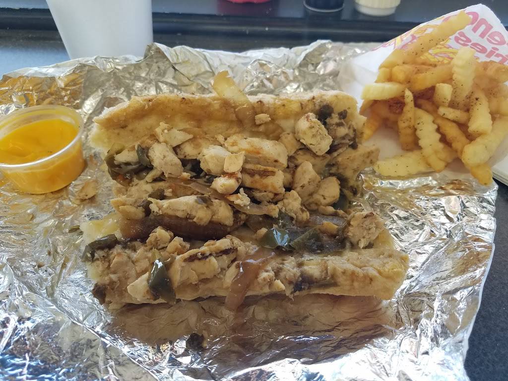 Diggity Dogs | restaurant | 11055 S Pulaski Rd, Chicago, IL 60655, USA | 7739415298 OR +1 773-941-5298