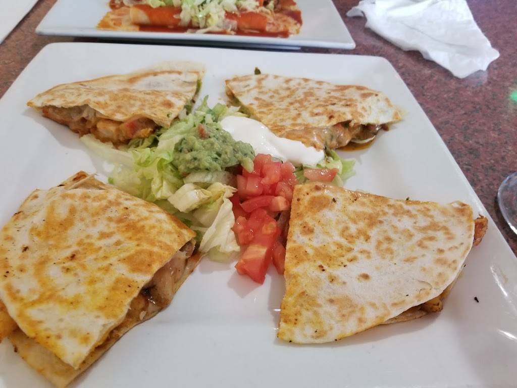 Karaoke Mexican Restaurant | restaurant | 418 S Military Ave, Green Bay, WI 54303, USA | 9209405020 OR +1 920-940-5020