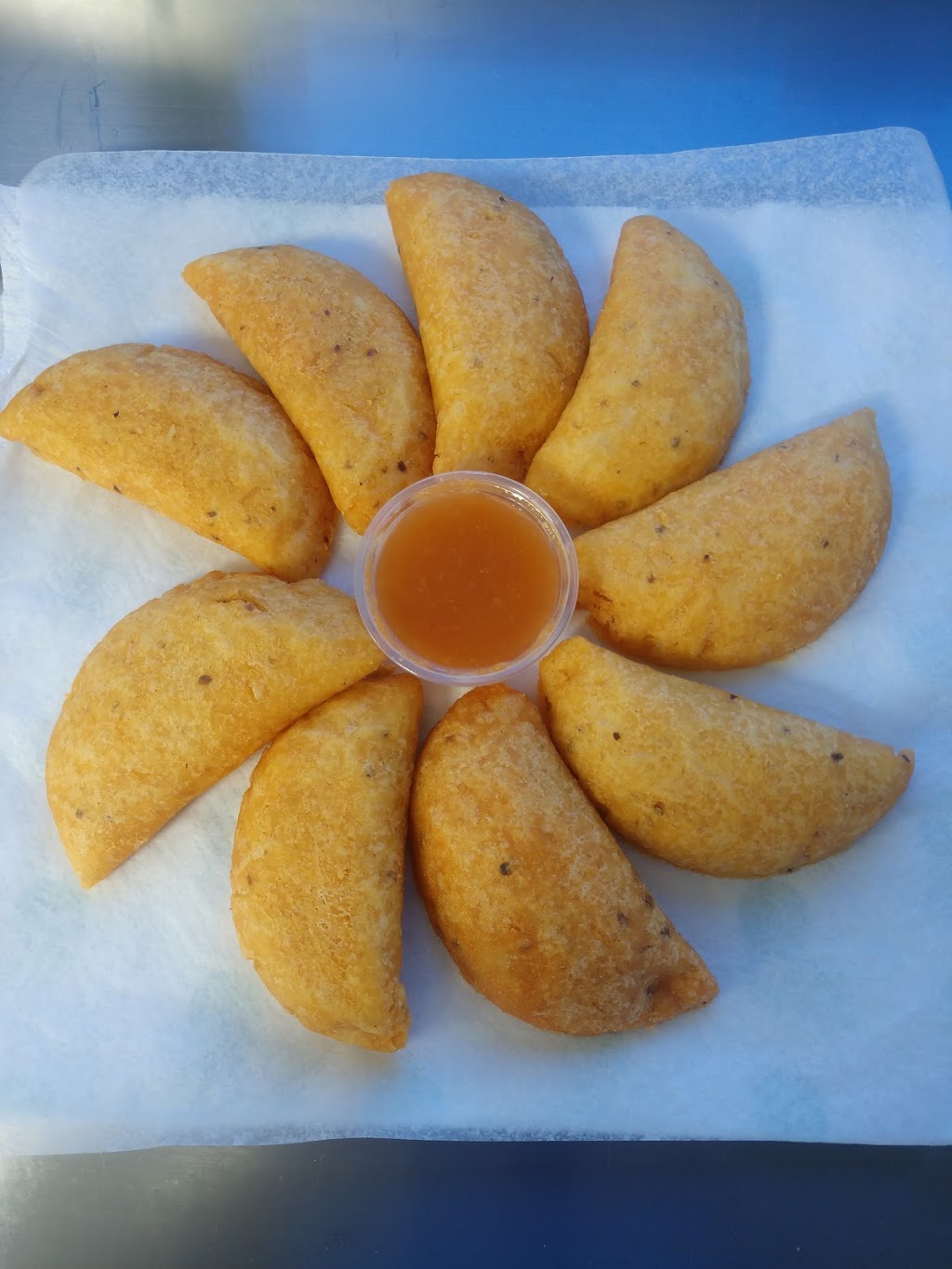 La empanada y mas | restaurant | 10100 Trimmier Rd, Killeen, TX 76542, USA | 2543380611 OR +1 254-338-0611