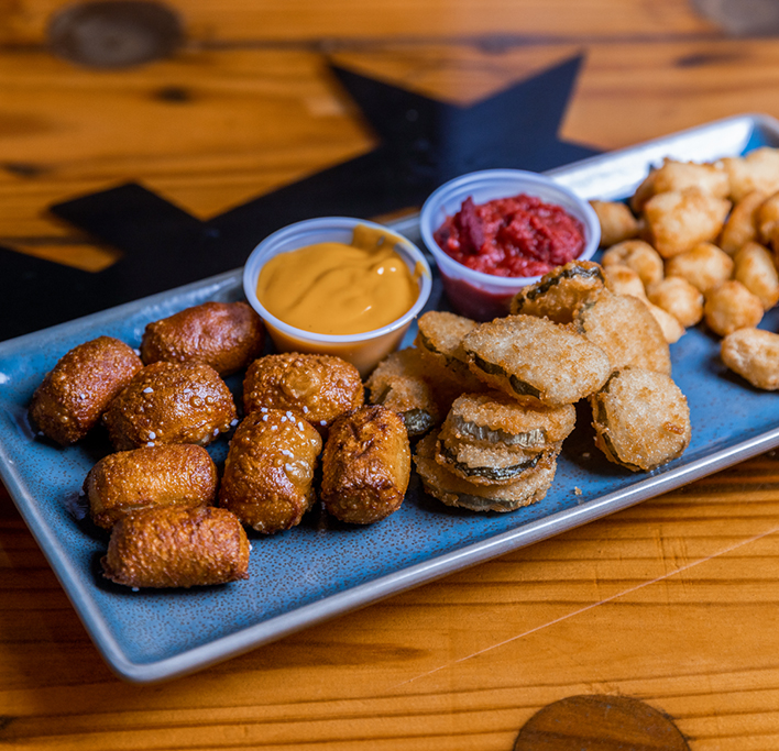 Septembers Taproom & Eatery - Redlands | restaurant | 515 Orange St Suite B, Redlands, CA 92374, USA | 9098943103 OR +1 909-894-3103