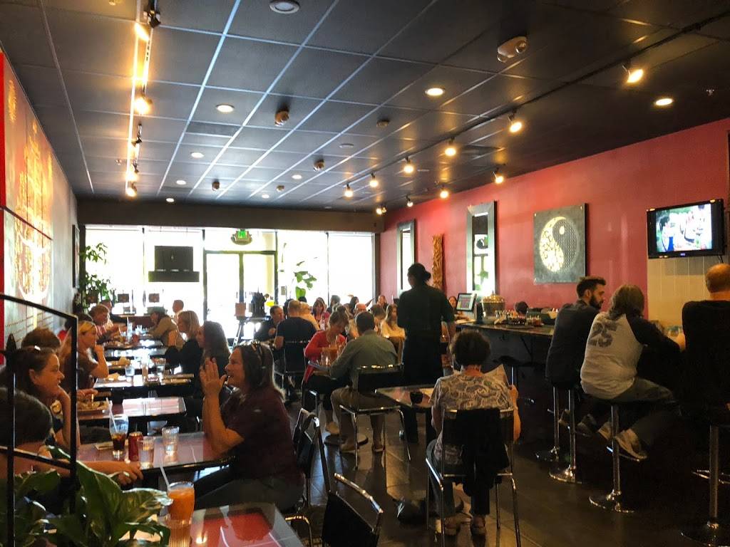 Calgang Thai Eatery | restaurant | 194 Northgate Dr One, San Rafael, CA 94903, USA | 4154993501 OR +1 415-499-3501