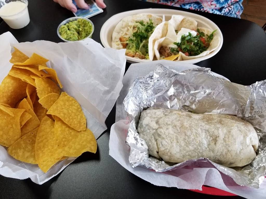 Salsas Burrito Grill | meal delivery | 108 Chase Rd, Portsmouth, RI 02871, USA | 4012935322 OR +1 401-293-5322