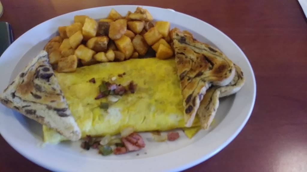 The Soda Shoppe | restaurant | 901 Central St, Franklin, NH 03235, USA | 6039340100 OR +1 603-934-0100