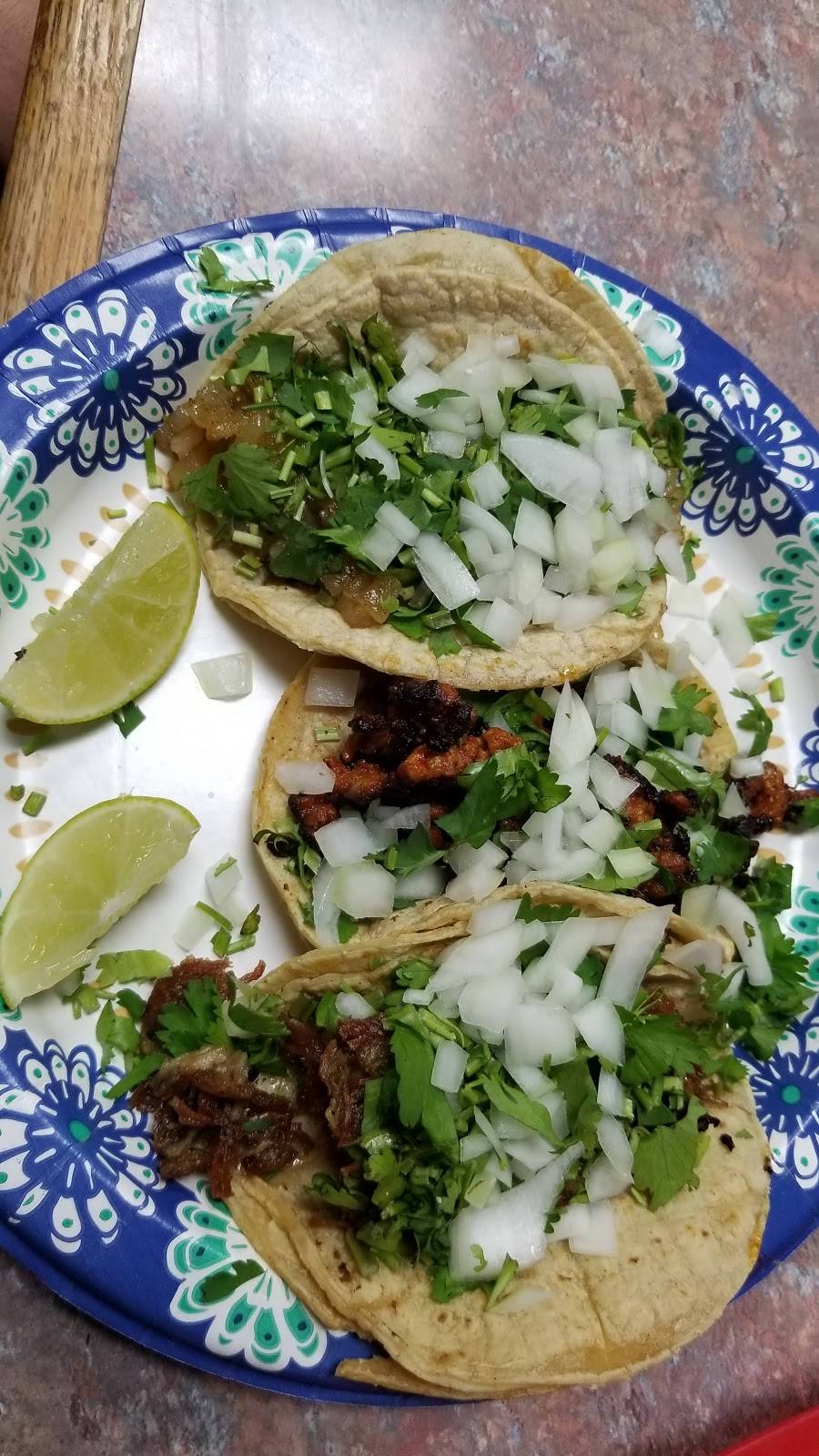 Jarochita | restaurant | 85 N Glebe Rd, Arlington, VA 22207, USA | 7035282789 OR +1 703-528-2789