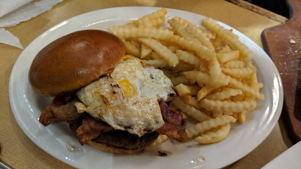 Morettis Ristorante & Pizzeria Edison Park | restaurant | 6727 N Olmsted Ave, Chicago, IL 60631, USA | 7736311223 OR +1 773-631-1223