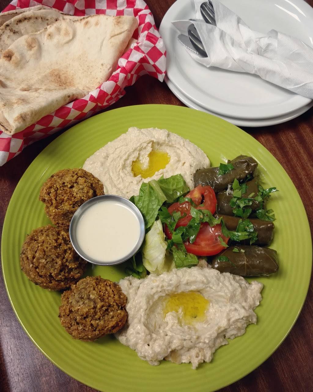 Bashas Lebanese Grill | restaurant | 3748 Vestal Pkwy E, Vestal, NY 13850, USA | 6072175288 OR +1 607-217-5288