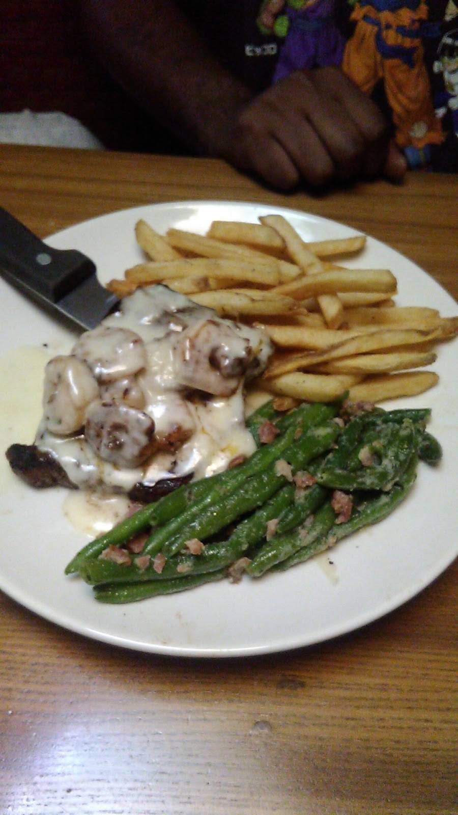 Applebees Grill + Bar | restaurant | 3005 W Kimberly Rd, Davenport, IA 52806, USA | 5634458646 OR +1 563-445-8646