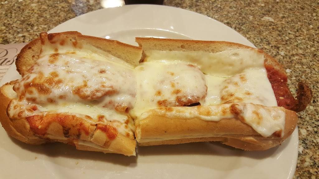 Guidos Brick Oven Pizzeria & Italian Restaurant | meal delivery | 5869 W Atlantic Ave, Delray Beach, FL 33484, USA | 5614965300 OR +1 561-496-5300