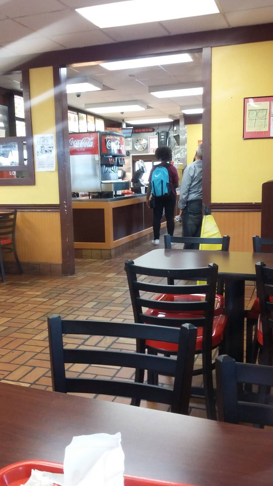 Churchs Chicken | restaurant | 3127 Dickerson Pike, Nashville, TN 37207, USA | 6152265532 OR +1 615-226-5532