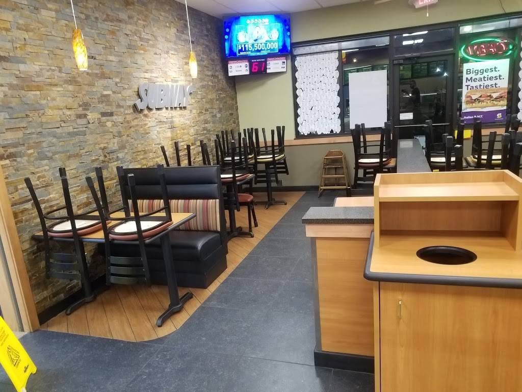 Subway | restaurant | 6190 IN-109, Knightstown, IN 46148, USA | 7657852060 OR +1 765-785-2060