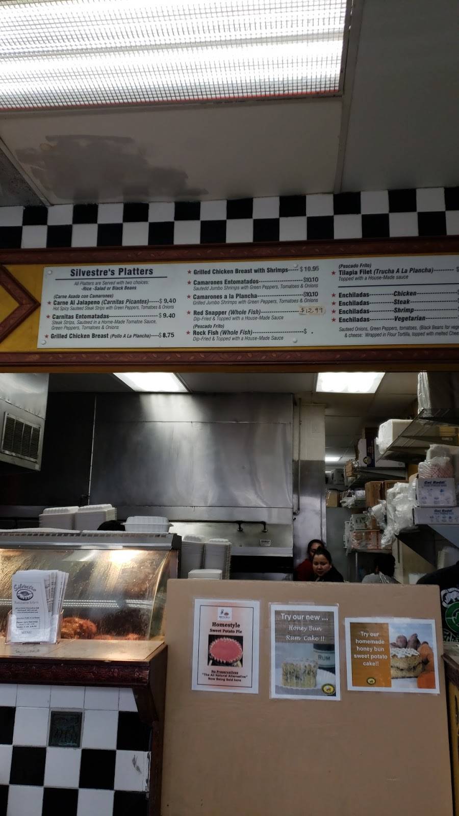 Silvestre Chicken | restaurant | 3674 St Barnabas Rd, Suitland-Silver Hill, MD 20746, USA | 3018992033 OR +1 301-899-2033