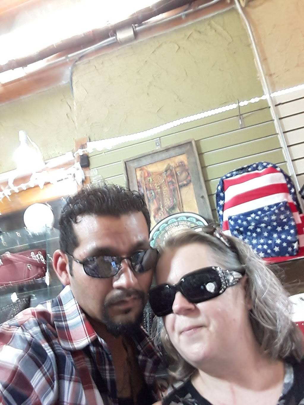 Sazos Marriott Rivercenter | restaurant | 101 Bowie St, San Antonio, TX 78205, USA | 2105546180 OR +1 210-554-6180