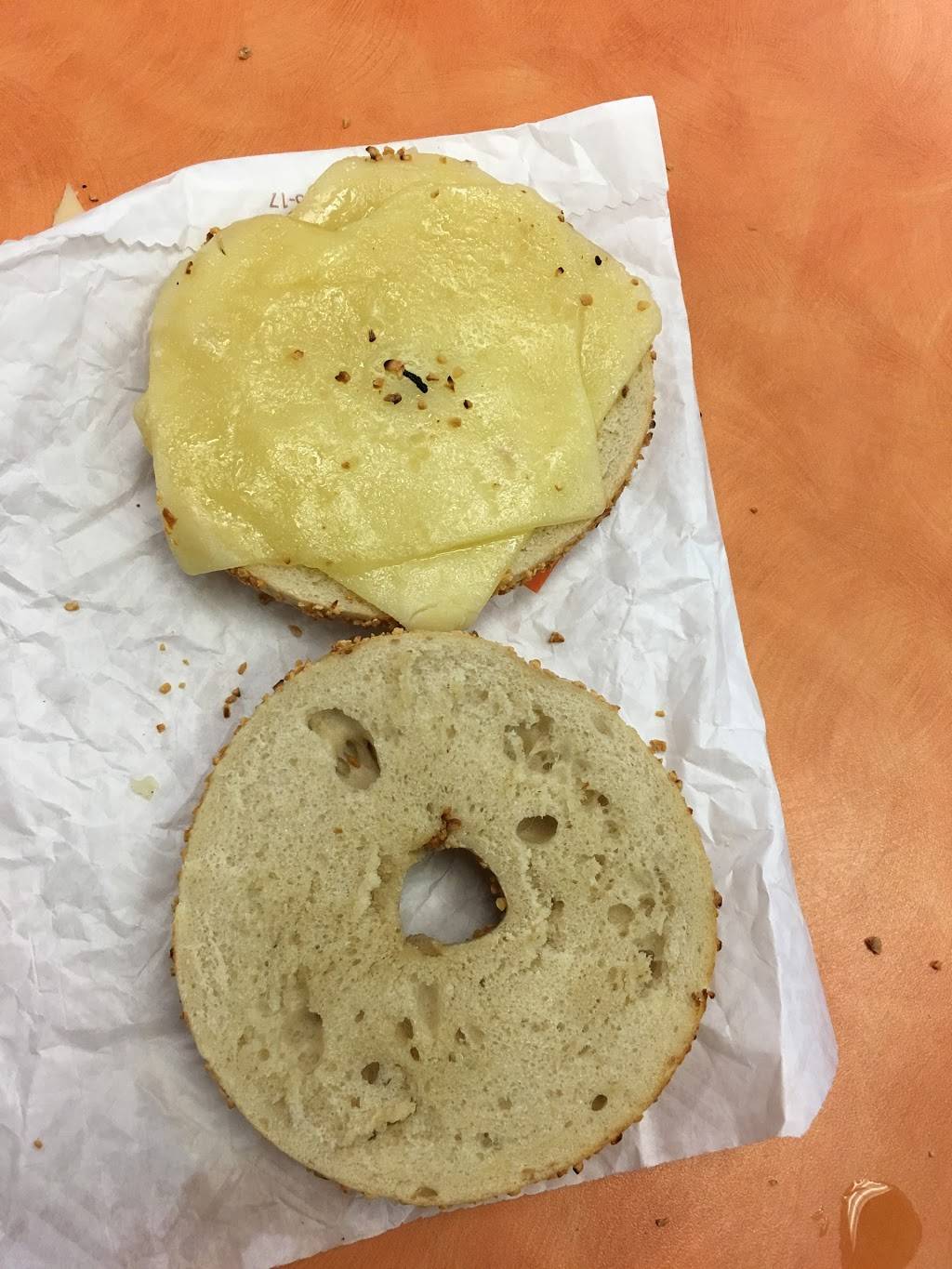 Dunkin | bakery | 504 21st St, Vero Beach, FL 32960, USA | 7727780717 OR +1 772-778-0717