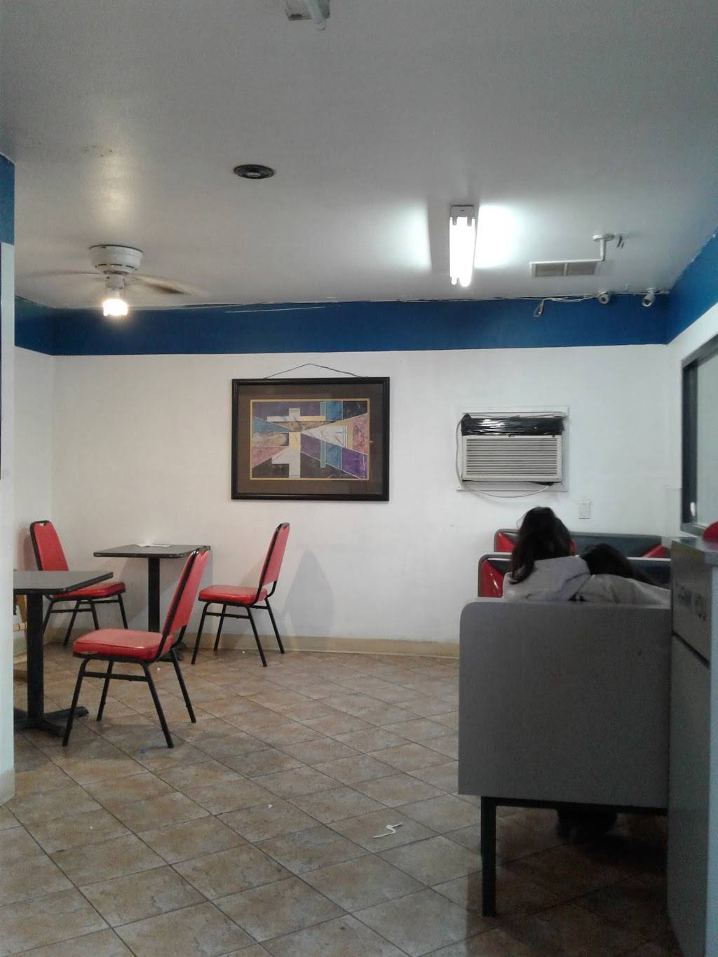 Frosty King | restaurant | 1505 S Fairfax Rd, Bakersfield, CA 93307, USA | 6613662864 OR +1 661-366-2864