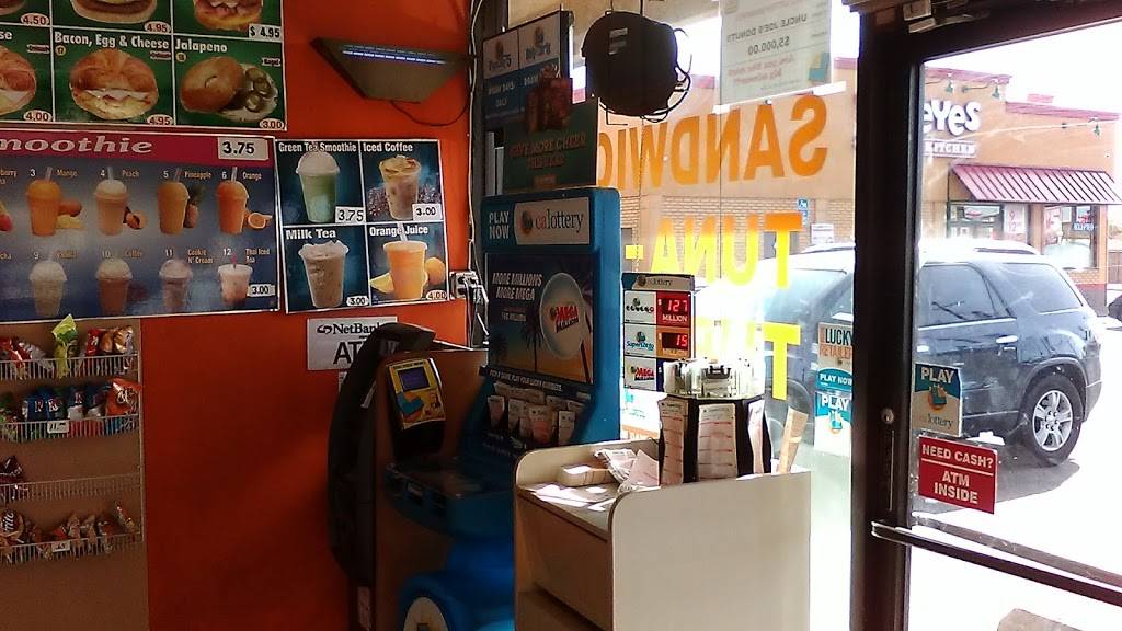 Uncle Joes Donuts | restaurant | 8704 Woodley Ave, North Hills, CA 91343, USA | 8188930824 OR +1 818-893-0824